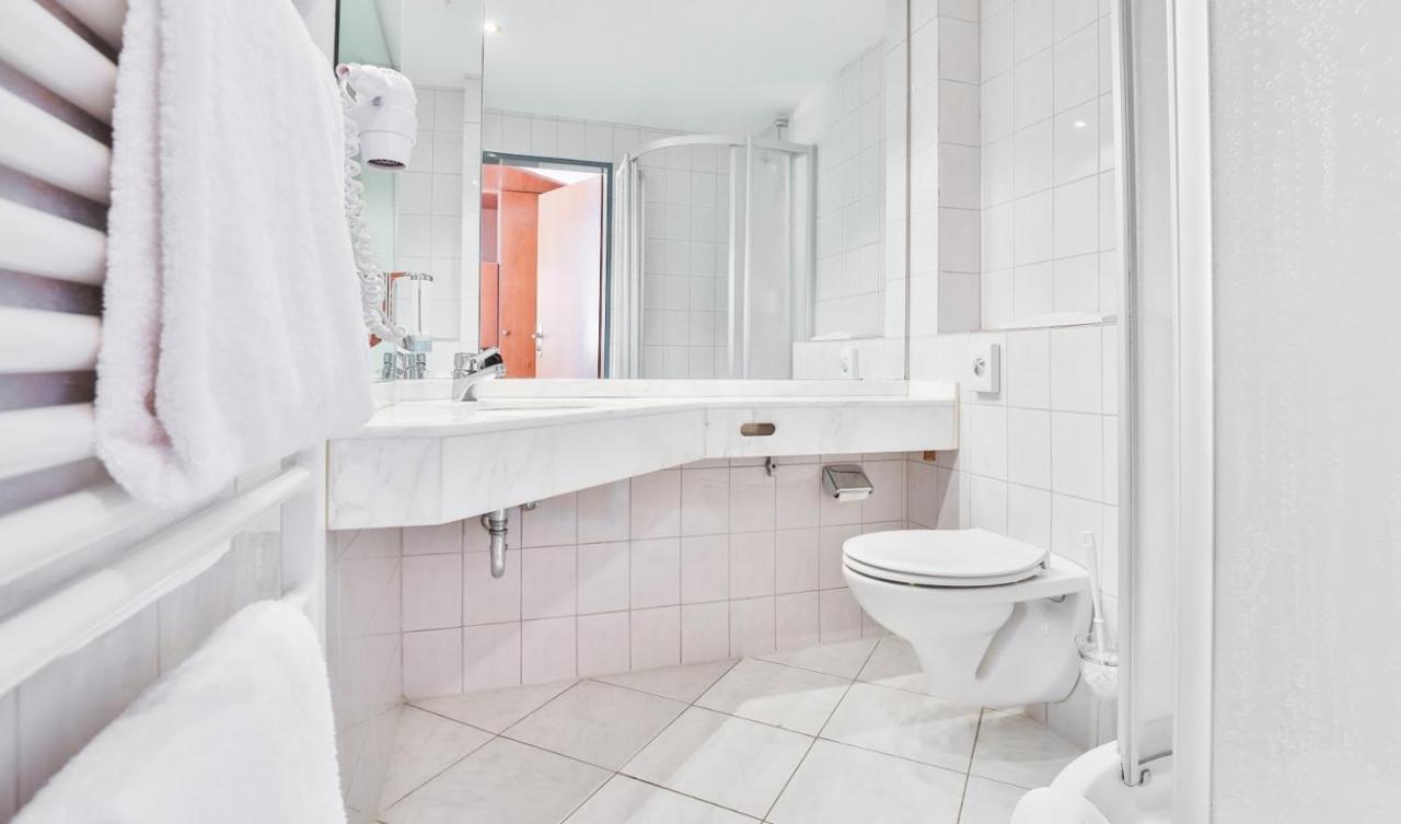 Hotel-Gasthaus "Krone" Boetzingen Dış mekan fotoğraf