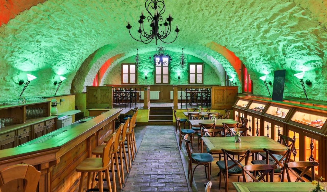Hotel-Gasthaus "Krone" Boetzingen Dış mekan fotoğraf