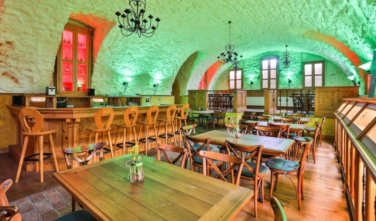 Hotel-Gasthaus "Krone" Boetzingen Dış mekan fotoğraf